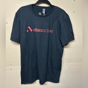 2/$20❤️- SHIRT | Unisex Gildan Altea active shirt size medium